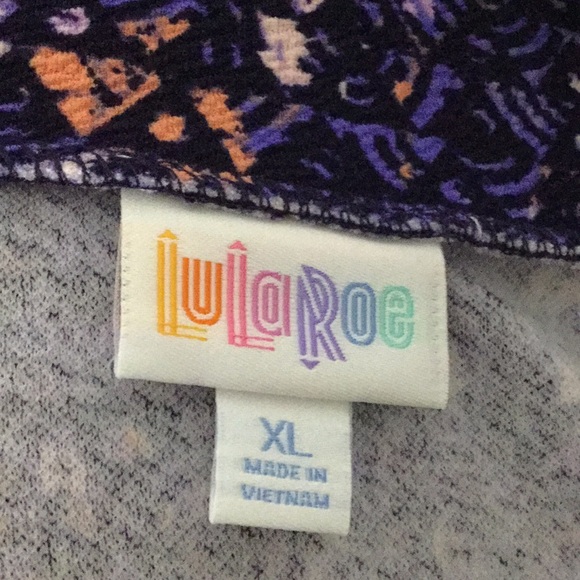 NWT LuLaRoe Cassie - pretty in purple - Picture 7 of 8